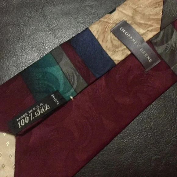 Geoffrey Beene tie - Picture 3 of 3